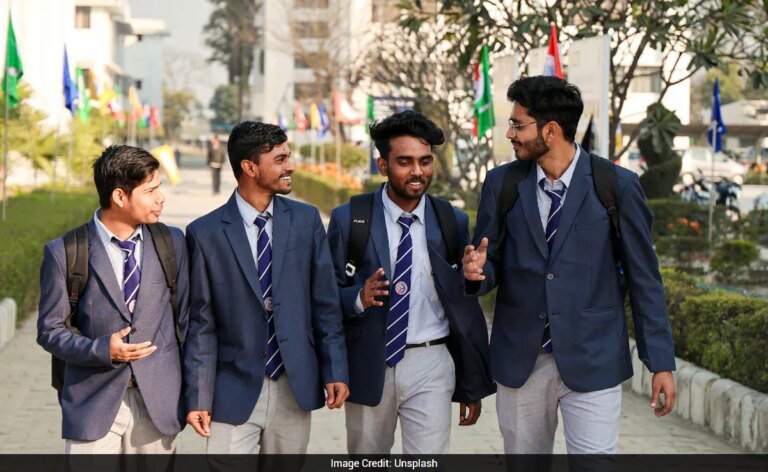 स्कूल असेंबली समाचार मुख्य समाचार (8 मई): शीर्ष राष्ट्रीय, विश्व, व्यापार, खेल समाचार