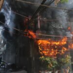 21, दिल्ली के एक होटल में लगी भयानक आग में अधिकतर विदेशी मारे गये
