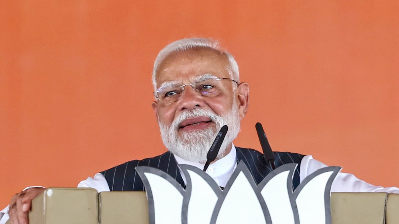 “4,399 दिन और गिनती जारी”: पीएम मोदी सबसे लंबे समय तक सेवा करने वाले निर्वाचित प्रधान मंत्री बन गए