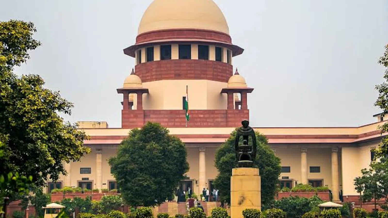 70 साल, चार पीढ़ी बाद सुप्रीम कोर्ट ने जमीन विवाद का निपटारा किया