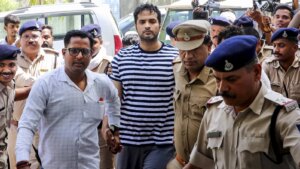 80 किलो की डमी, गायब बेल्ट: पुलिस तवीशा शर्मा मामले में फोरेंसिक विवरण की जांच कर रही है
