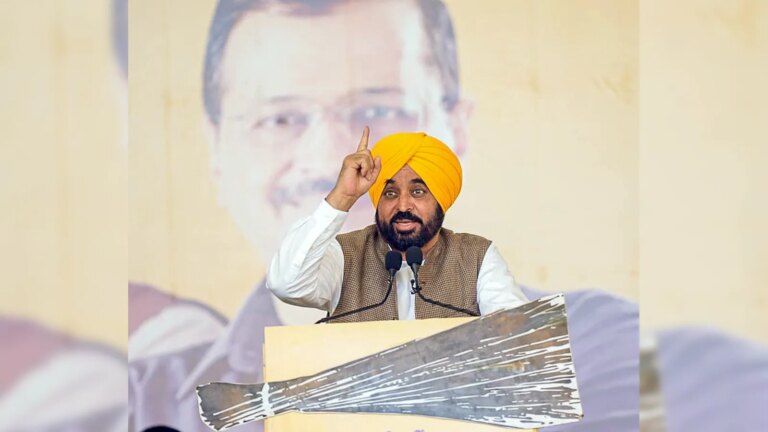 अकाल तख्त बनाम भगवंत मान: 2027 पंजाब चुनाव से पहले AAP के लिए इसका क्या मतलब है?