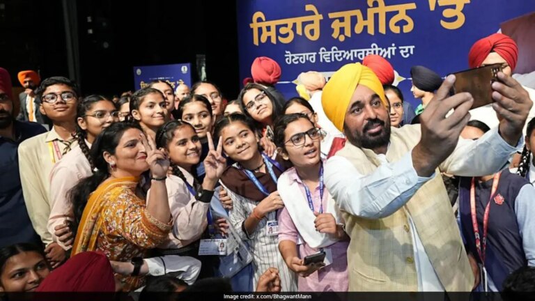 एक लड़की का सवाल, बड़ा बदलाव: पंजाब के मुख्यमंत्री ने समान अंकों के लिए उम्र आधारित रैंकिंग खत्म की