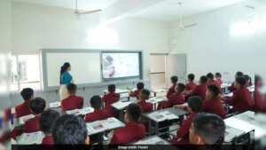 क्या बी.एड अभी भी प्रासंगिक है? विशेषज्ञों का कहना है कि सीबीएसई का एआई कदम शिक्षण नौकरियों को फिर से लिख सकता है