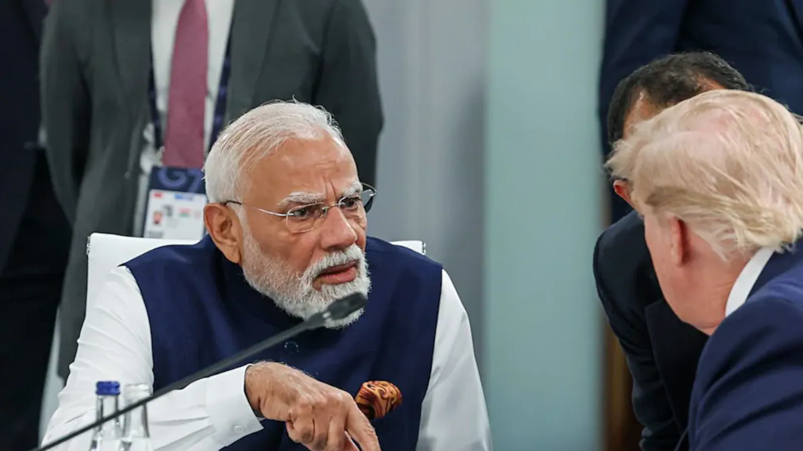 जी7 द्विपक्षीय बैठक में ट्रंप ने कहा, “प्रधानमंत्री मोदी पूरी तरह से हत्यारे और सख्त कारोबारी हैं।”
