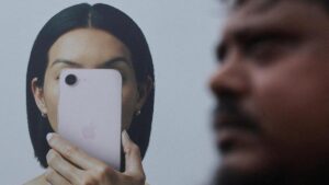 टाटा डेटा लीक में Apple iPhone 18 Pro आपूर्तिकर्ता सूची, पार्ट्स और तस्वीरें सामने आईं