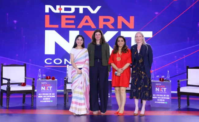 डीकिन विश्वविद्यालय के रूप में भविष्य के नेता उभरे, एनडीटीवी ने छात्रवृत्ति फाइनलिस्टों का जश्न मनाया