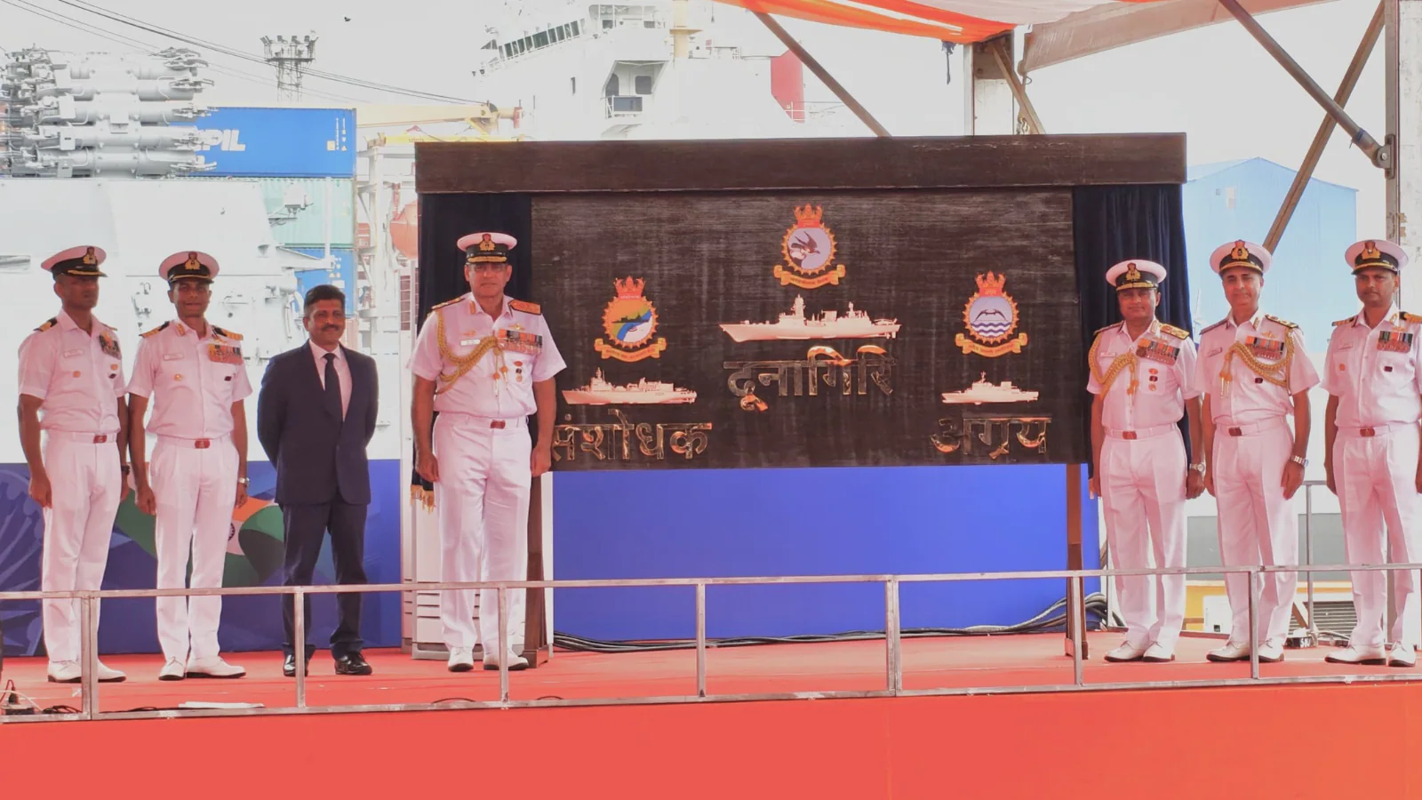 “नई गति प्राप्त हो रही है”: भारत की युद्धपोत-निर्माण क्षमताओं पर नौसेना प्रमुख