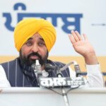 पंजाब चुनाव से पहले अकाल तख्त ने भगवंत मान को 'गुरु विरोधी' घोषित कर दिया है.