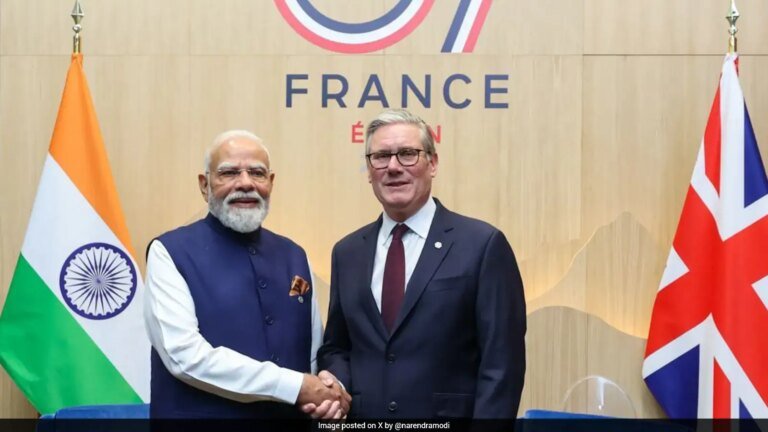 भारत-ब्रिटेन व्यापार समझौता तब केंद्र में आया जब प्रधानमंत्री मोदी ने जी7 शिखर सम्मेलन में स्टार्मर से मुलाकात की