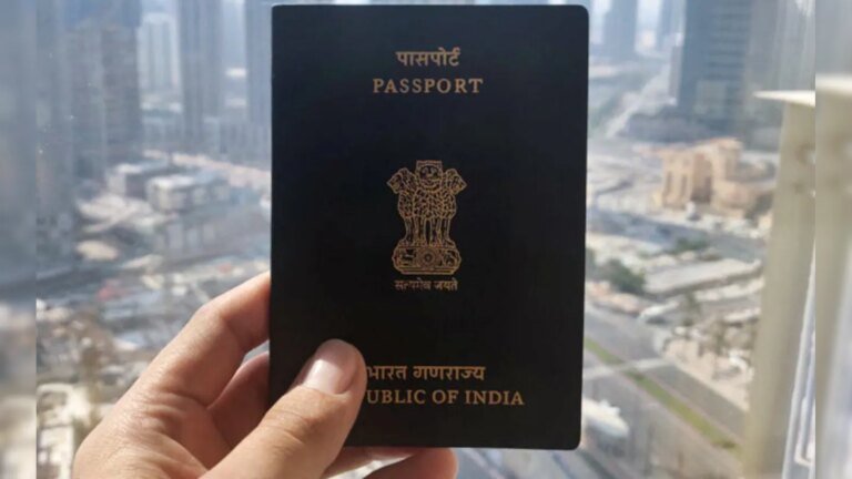 राय | महान पासपोर्ट बहस के लिए एक 'सामान्य ज्ञान' उपचार - शशि थरूर द्वारा