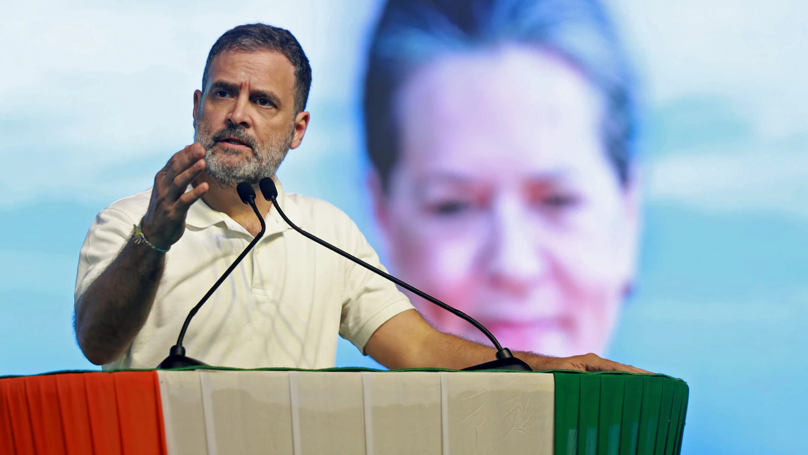 राहुल गांधी की कोटा रैली से पहले आज कांग्रेस और बीजेपी आमने-सामने हैं