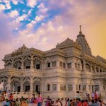 7,000 करोड़ रुपये का निवेश: सिर्फ श्रद्धालु ही नहीं, निवेशक भी वृन्दावन आ रहे हैं।