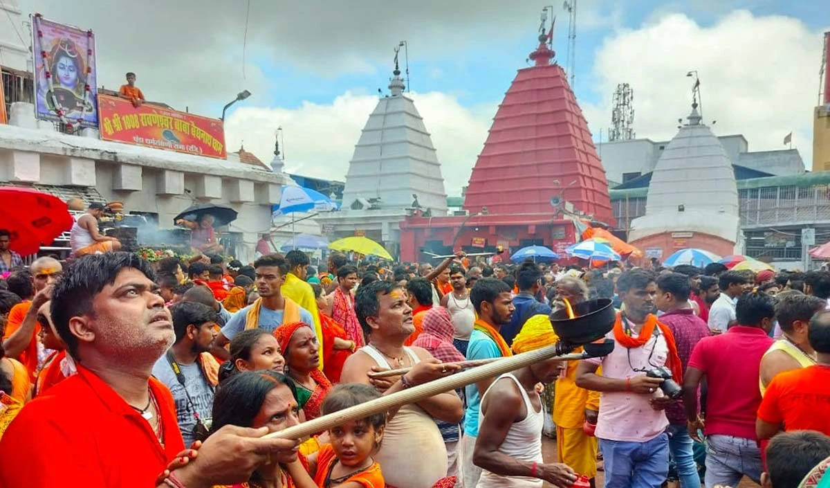 Guru Purnima 2026: जानिए आषाढ़ पूर्णिमा पर गुरु पूजा का महत्व