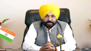 अब बीजेपी ने पंजाब के शिक्षा मंत्री के इस्तीफे की मांग की है. भगवंत मान ने किया पलटवार