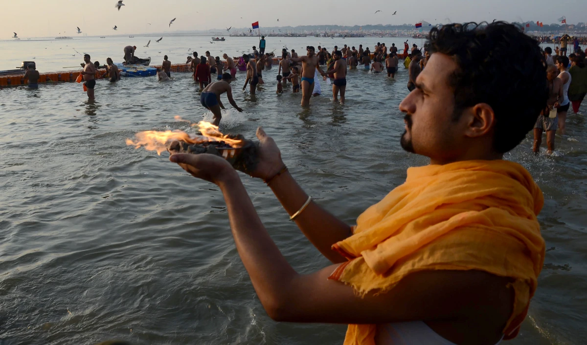 आषाढ़ अमावस्या 2026: आषाढ़ अमावस्या पर भौमवती अमावस्या का संयोग, जानें स्नान-दान की सही तिथि और शुभ समय