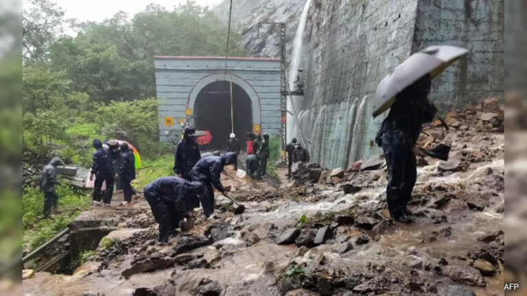 एक दिन में 13 की मौत. बारिश से प्रभावित महाराष्ट्र में यही हो रहा है