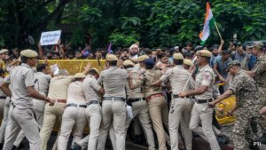 "जिम्मेदारी तय किए बिना जांच निरर्थक": सीजेपी मार्च हिंसा पर सुप्रीम कोर्ट