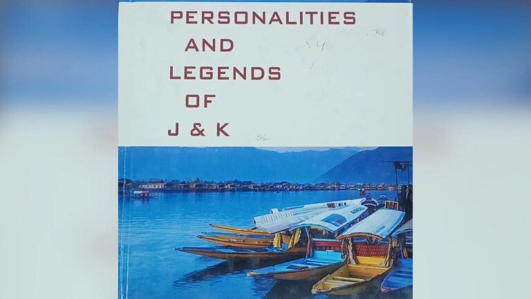 जिस प्रकाशक की पुस्तक में आतंकवादियों को "महान व्यक्तित्व" कहा गया, उसने जम्मू-कश्मीर में छापे मारे