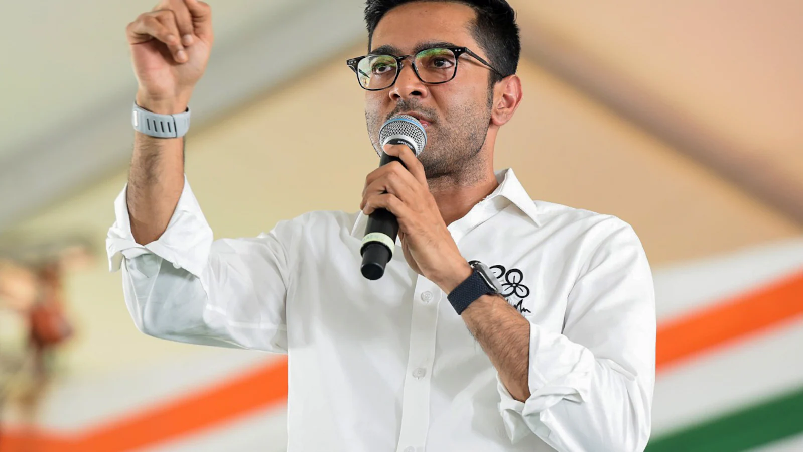 ‘ममता बनर्जी वापस आ जाओ, मैं इस्तीफा दे दूंगा’: अभिषेक बनर्जी का बागी साहस!