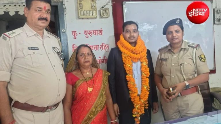 मां ने 20 साल तक धोई पुलिस की वर्दी, बेटा BPSC क्लियर कर बना राजस्व अधिकारी!