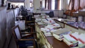 राय | 5,000 रुपये का जुर्माना भारत के 'बाबू' राज्य को ठीक नहीं कर सकता। लेकिन यह एक शुरुआत है