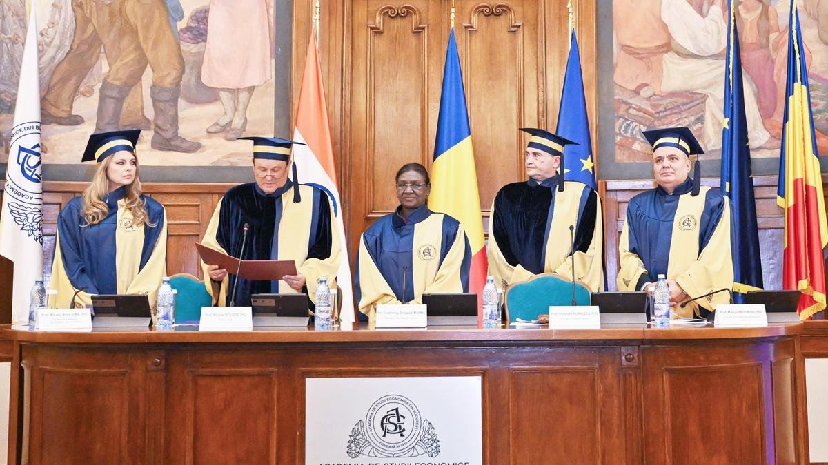 राष्ट्रपति मुर्मू ने रोमानिया में भारतीय प्रवासियों की प्रशंसा करते हुए उन्हें भारत का सच्चा प्रतिनिधि बताया।