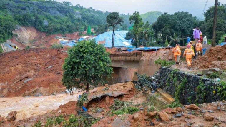 वायनाड भूस्खलन: 'मानवीय तबाही' के दावे के बाद ठेकेदार के नोट पर ध्यान