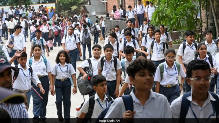 स्कूल असेंबली समाचार मुख्य समाचार (14 जुलाई): शीर्ष राष्ट्रीय, अंतर्राष्ट्रीय, स्कूल समाचार