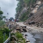 हिमाचल, उत्तराखंड रेल, मिजोरम, त्रिपुरा में भूस्खलन से बाढ़ आई है