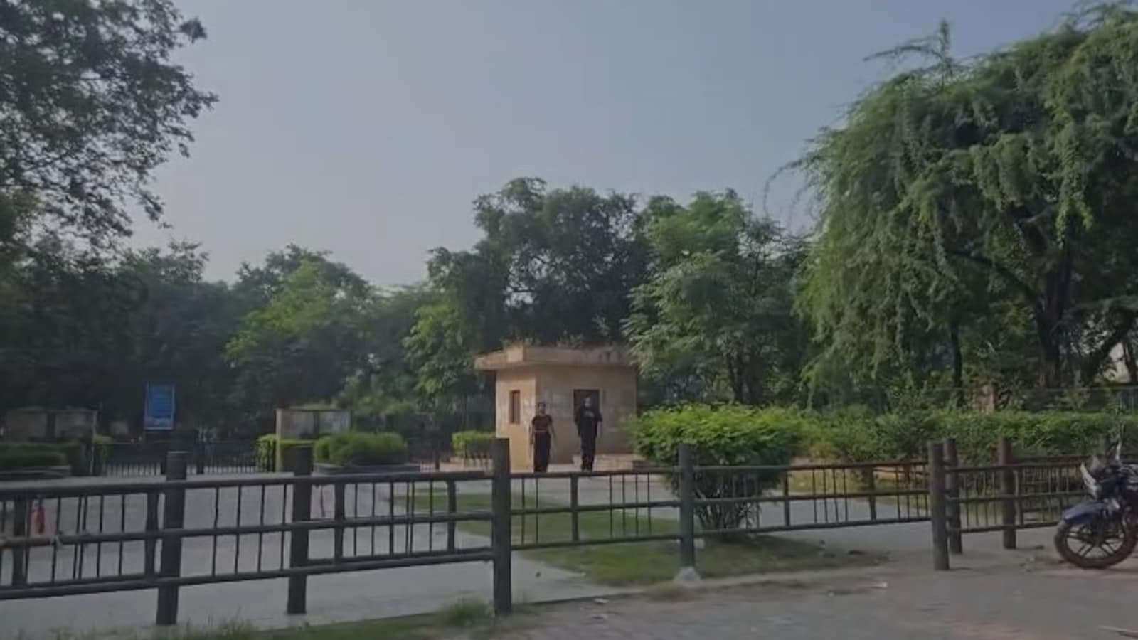 दिल्ली पार्क में दहशत के साथ खत्म हुआ जन्मदिन: गैंगरेप पीड़िता ने पुलिस को क्या बताया?