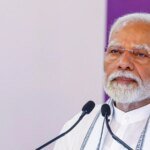 नरेंद्र मोदी@25: विघ्न डालो, बचाव करो, हावी हो जाओ