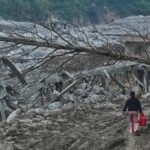 नेपाल में अचानक आई बाढ़: आपदा के बाद समुदाय कैसे पुनर्निर्माण कर सकते हैं?
