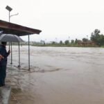 नेपाल में लगातार बारिश के कारण बाढ़, भूस्खलन हो रहा है