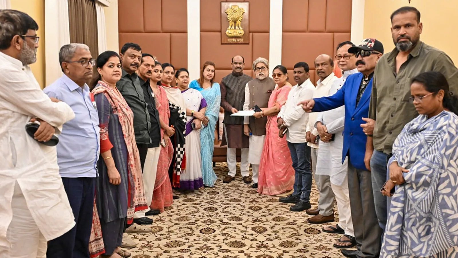 बागी तृणमूल सांसद का दावा, NCPI के 17 सांसद होंगे बीजेपी में शामिल, सत्ताधारी पार्टी ने किया इनकार