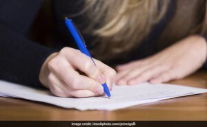 महाराष्ट्र लोक सेवा आयोग ने मूल्यांकन संबंधी चिंताओं के बीच 3 मुख्य परीक्षाएं स्थगित कर दी हैं