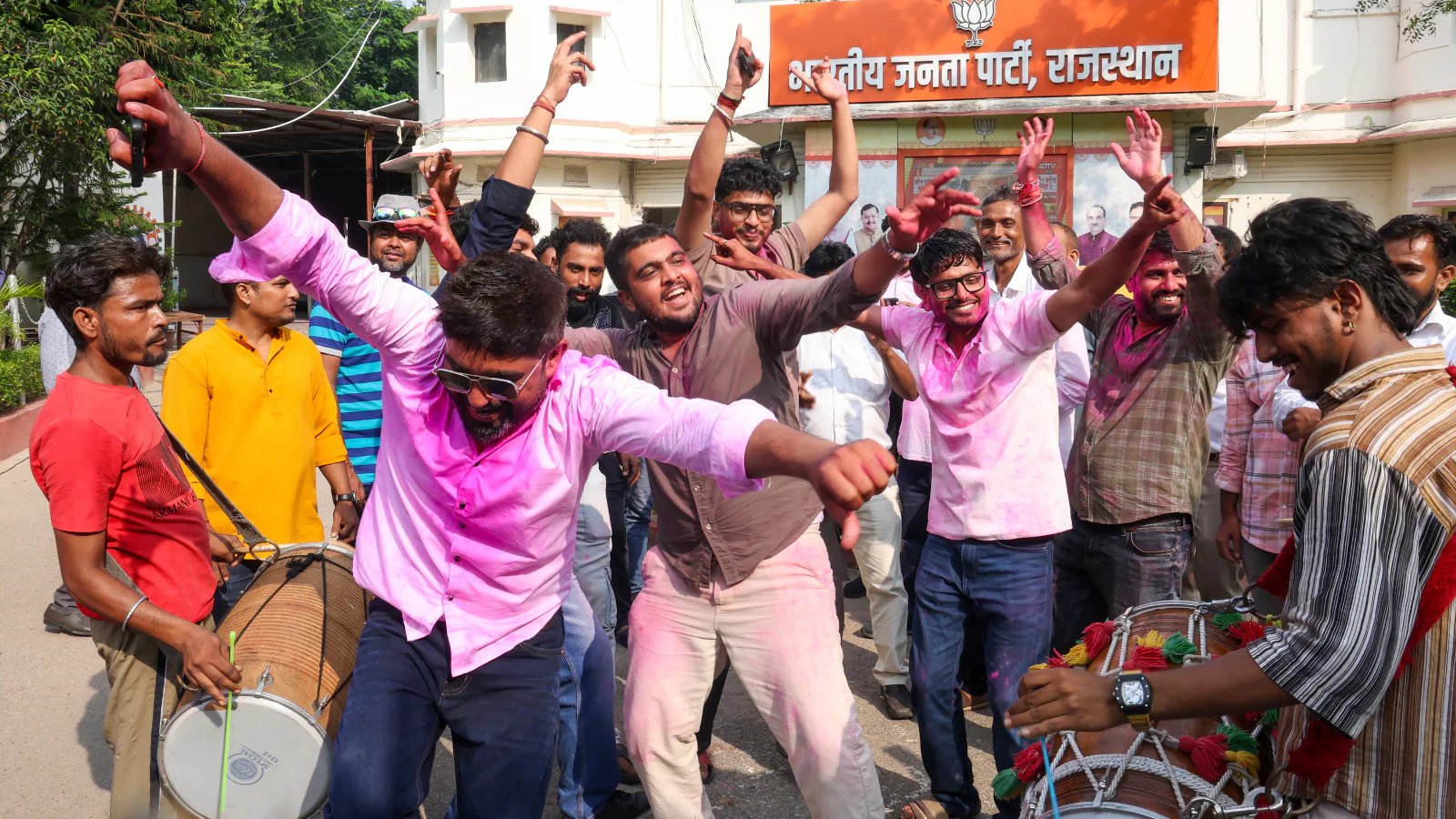 राजस्थान के शहरी स्थानीय निकाय चुनाव में बीजेपी कांग्रेस से आगे है