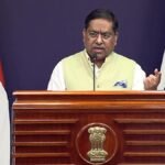 सरकार ने कहा कि भारत होर्मुज और बाब-अल-मंडेब में नाकेबंदी को लेकर काफी चिंतित है.