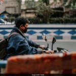 आईफोन, जींस, टूथपेस्ट: गुजरात डिलीवरी एजेंट ने चुराए 4 लाख रुपये के पार्सल