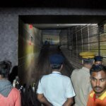 कोलकाता दुर्गा पूजा भगदड़ मामले में 7 आयोजक गिरफ्तार, 19 की मौत