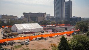 दिल्ली के व्यापारियों ने दिवाली तक विरोध प्रदर्शन के कारण 10,000 करोड़ रुपये के नुकसान की चेतावनी दी है