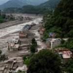 नेपाल ने घातक बाढ़ के बाद चार हिमनद झीलों को खाली करने की योजना बनाई है