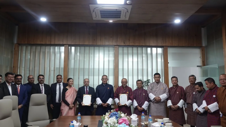 भूटान, भारत ने 770 मेगावाट जलविद्युत समझौते के साथ स्वच्छ ऊर्जा संबंधों को बढ़ावा दिया
