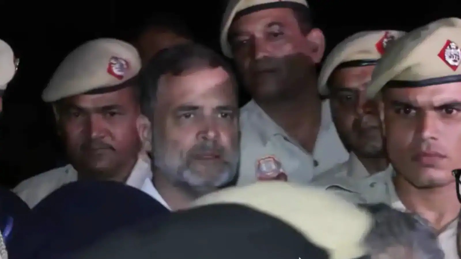 राष्ट्रपति ने वोट चोरी का सबूत मांगा. ‘हमारे पास यह है’: बैठक के बाद राहुल गांधी