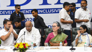 राहुल गांधी के बाद 1 नवंबर की रैली में दिल्ली के कारोबारियों ने अपने सहयोगियों की ओर रुख किया