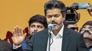 विजय पर अभद्र टिप्पणी के बाद DMK नेता पर आरोप, TVK ने किया पलटवार