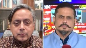 विशेष: शशि थरूर ने क्रेडिट उल्लेख के बाद नेहा बोरा का विरोध किया